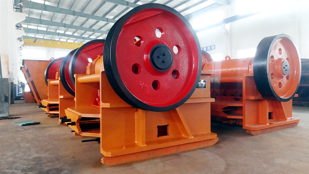 <b>顎式破碎機(jī)破碎室構(gòu)造和維護(hù)須知</b>