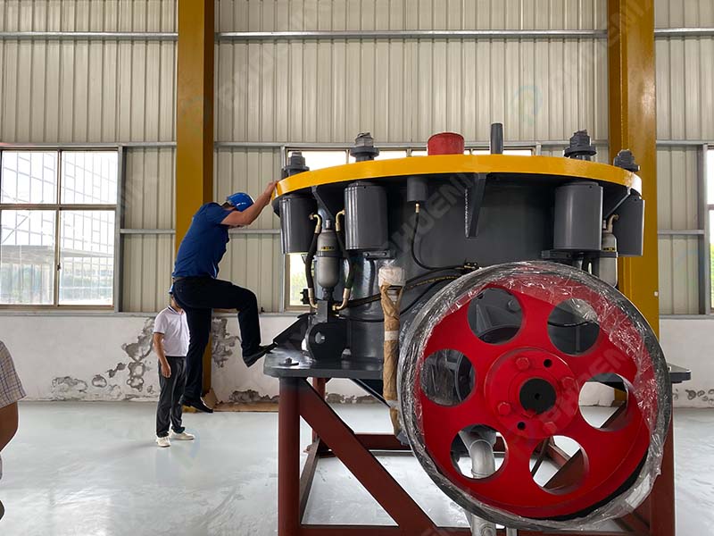 復合液壓圓錐破碎機